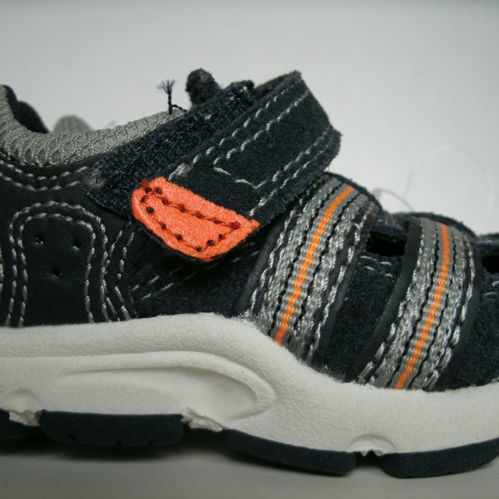 Genuine Kids Oshkosh Boys Sandals Closed Toe Blue Orange Size 2 Baby New